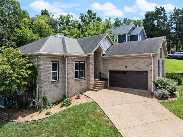 729 Woodland Way, Nashville, TN 37209