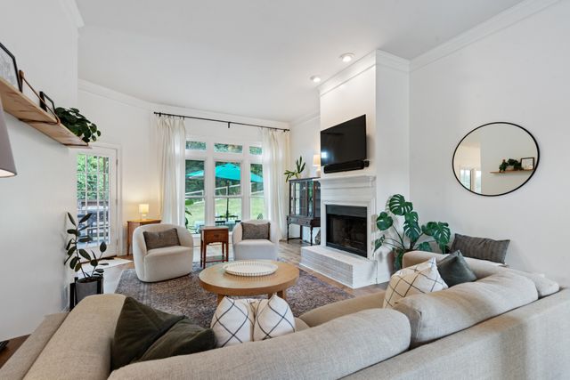 729 Woodland Way, Nashville, TN 37209