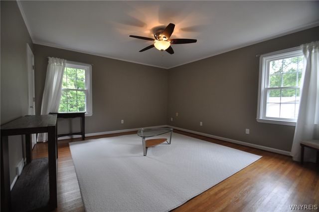 58 Ivyhurst Road, Amherst, NY 14226
