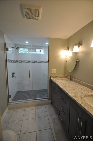 58 Ivyhurst Road, Amherst, NY 14226