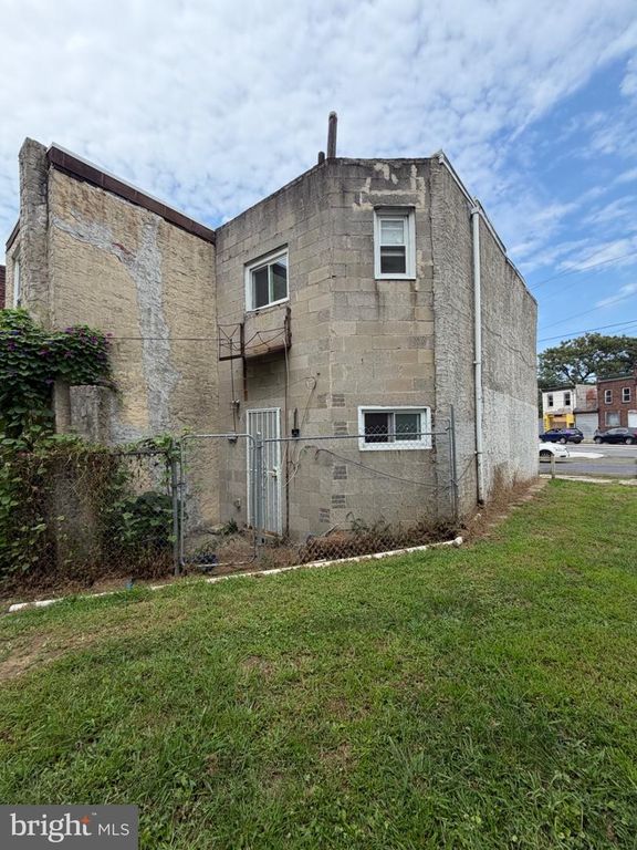 4902 KERSHAW ST, PHILADELPHIA, PA 19131 — photo 5
