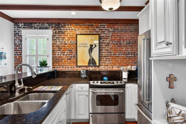 230 Habersham Street 6, Savannah, GA 31401
