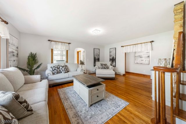 1987 Amwell Rd, Franklin Twp., NJ 08873
