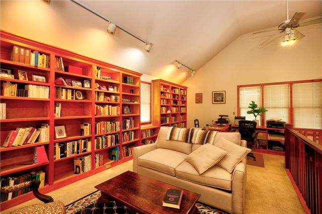 18 Riverview Drive, Richmond, RI 02894