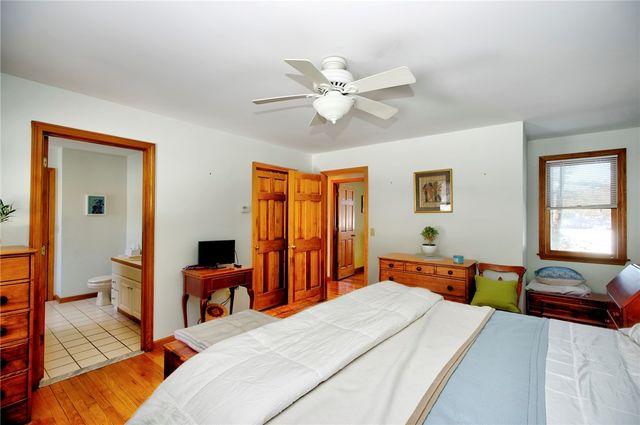 18 Riverview Drive, Richmond, RI 02894