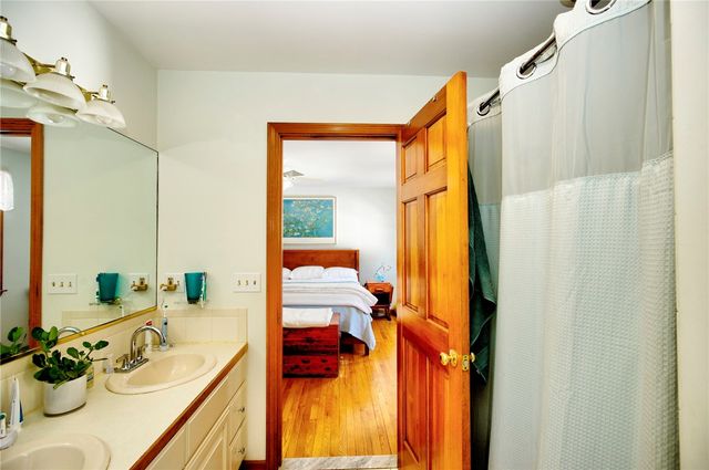 18 Riverview Drive, Richmond, RI 02894