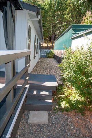 39737 Road 274 10, Bass Lake, CA 93604