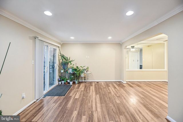 5944 SAINT MORITZ DR, Temple Hills, MD 20748