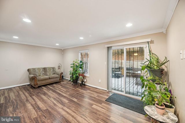 5944 SAINT MORITZ DR, Temple Hills, MD 20748