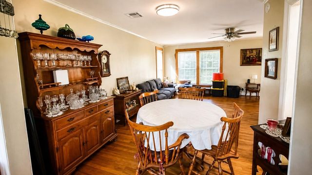 7622 Azalea Street, Houston, TX 77023