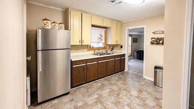 7622 Azalea Street, Houston, TX 77023