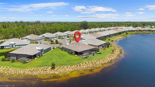 8924 Yucatan CT, Naples, FL 34112