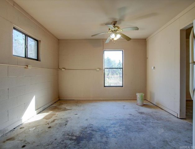 70 Pigeon Roost Lane, Glenwood, AR 71943