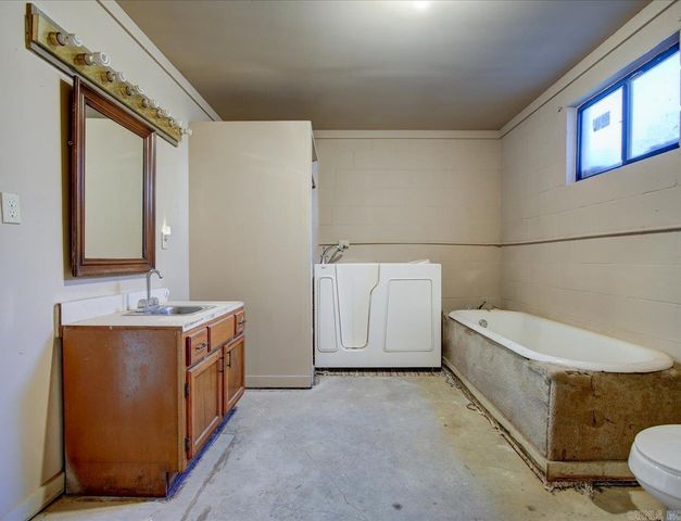 70 Pigeon Roost Lane, Glenwood, AR 71943