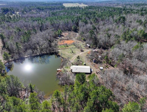 70 Pigeon Roost Lane, Glenwood, AR 71943