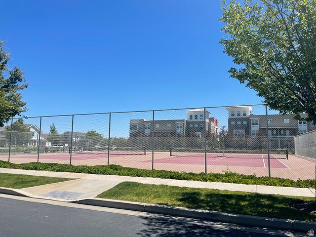 4706 W OYSTER SHELL RD, South Jordan, UT 84009