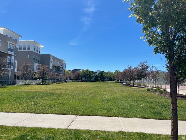 4706 W OYSTER SHELL RD, South Jordan, UT 84009