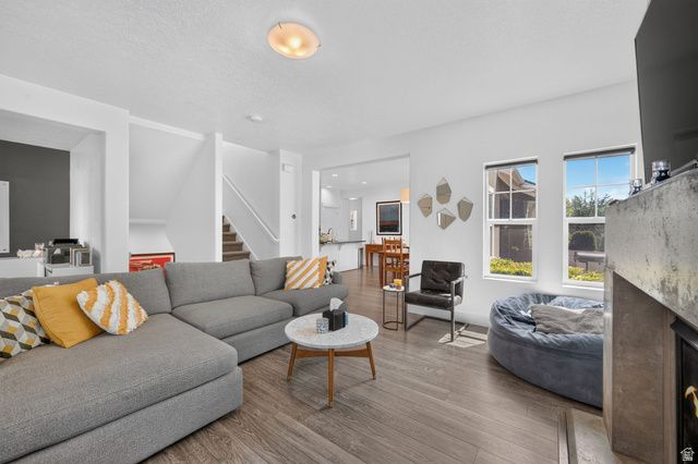 4706 W OYSTER SHELL RD, South Jordan, UT 84009