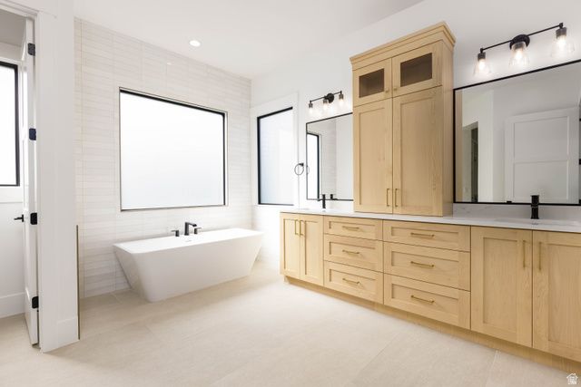 2643 E MOORLAND DR, St. George, UT 84790