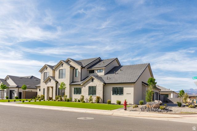 2643 E MOORLAND DR, St. George, UT 84790