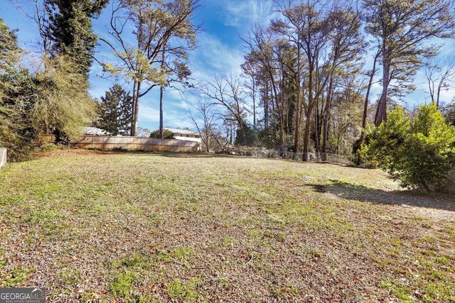 1266 Hickory Drive SW, Lilburn, GA 30047