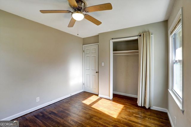 1266 Hickory Drive SW, Lilburn, GA 30047