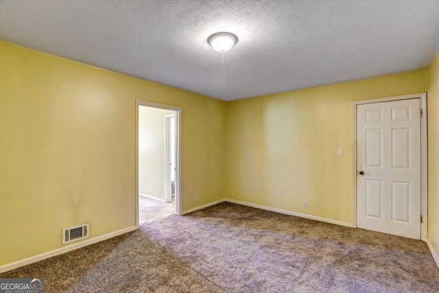 1266 Hickory Drive SW, Lilburn, GA 30047