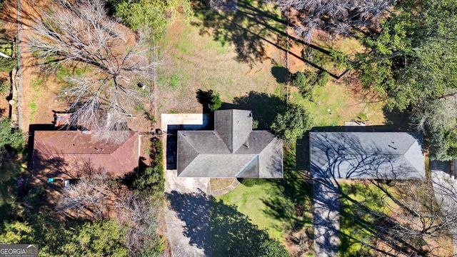 1266 Hickory Drive SW, Lilburn, GA 30047