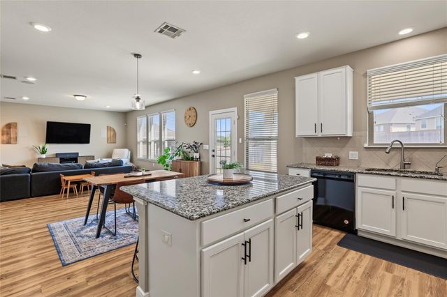 7501 Janes Ranch RD, Austin, TX 78744