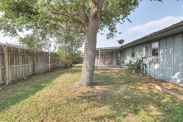 905 Red Poll, Corpus Christi, TX 78418