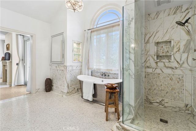 2541 Point Del Mar, Corona Del Mar, CA 92625
