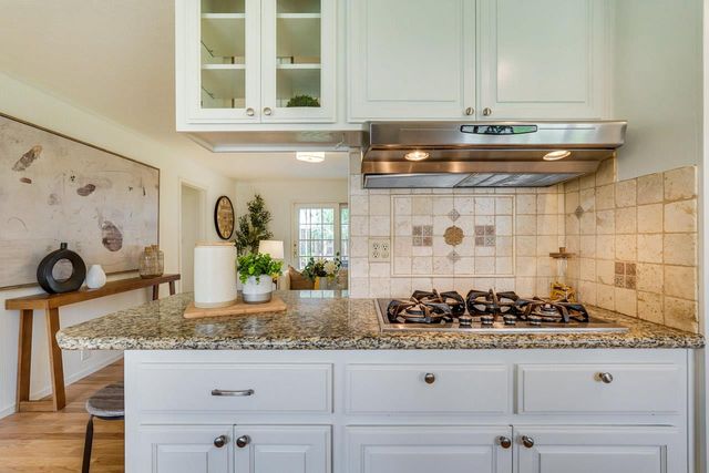 1624 Newcastle Drive, Los Altos, CA 94024