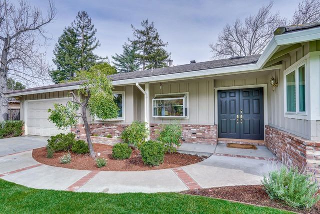 1624 Newcastle Drive, Los Altos, CA 94024