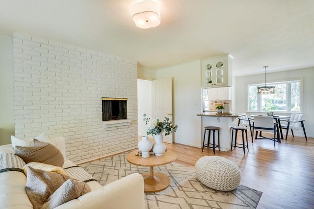 1624 Newcastle Drive, Los Altos, CA 94024