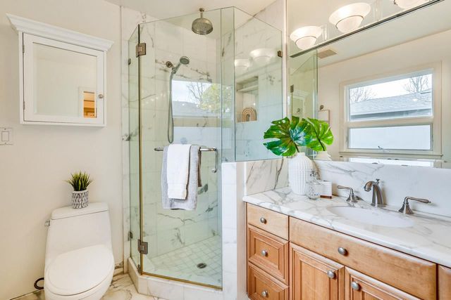 1624 Newcastle Drive, Los Altos, CA 94024