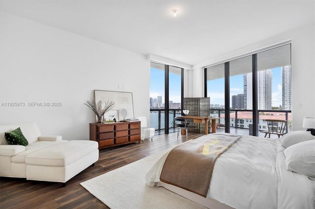 3250 NE 188th St 608, Aventura, FL 33180