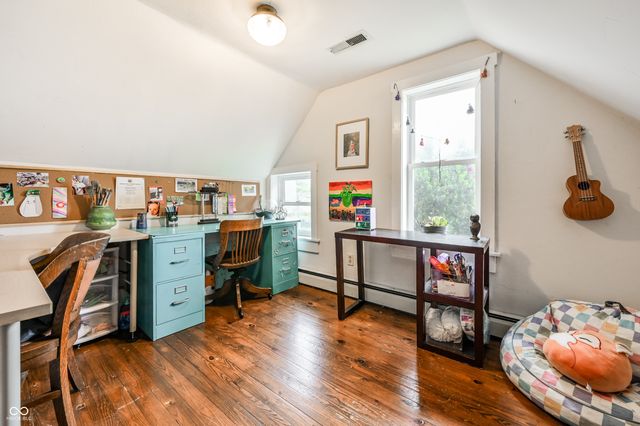8002 Rawles Avenue, Indianapolis, IN 46219