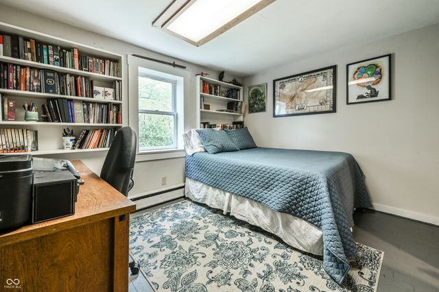 8002 Rawles Avenue, Indianapolis, IN 46219