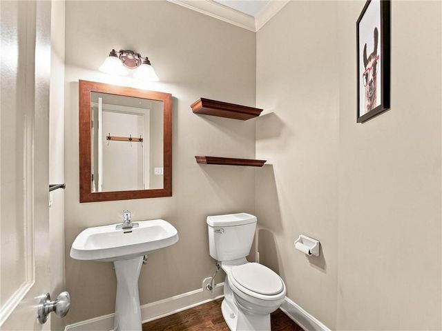 5415 W 161st Terrace, Overland Park, KS 66085