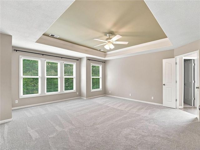 5415 W 161st Terrace, Overland Park, KS 66085
