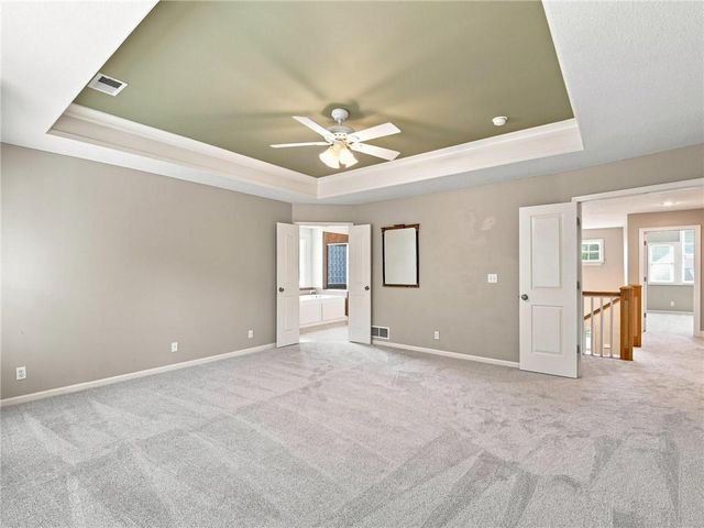 5415 W 161st Terrace, Overland Park, KS 66085