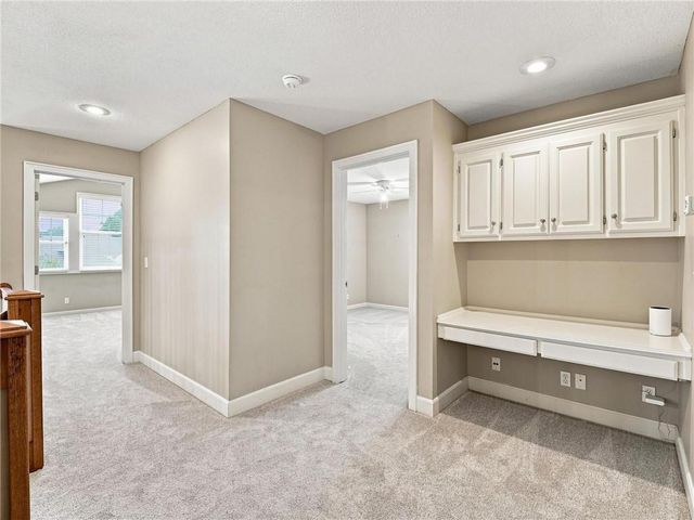 5415 W 161st Terrace, Overland Park, KS 66085