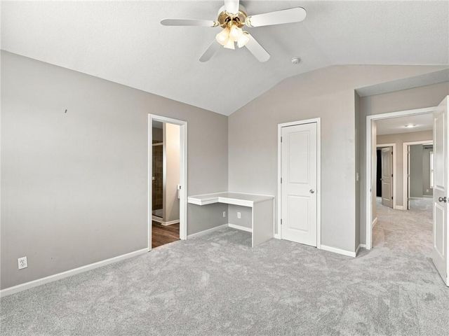 5415 W 161st Terrace, Overland Park, KS 66085