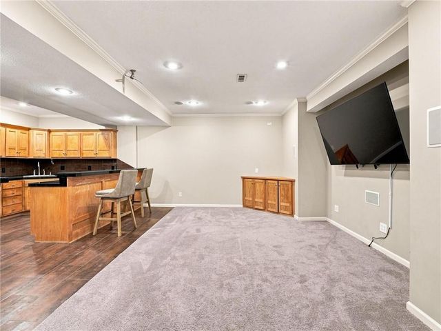 5415 W 161st Terrace, Overland Park, KS 66085