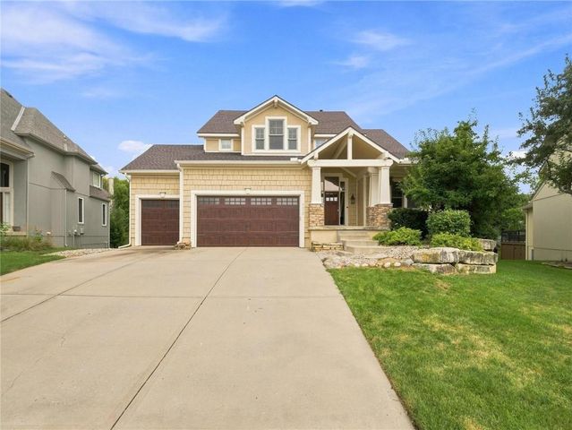 5415 W 161st Terrace, Overland Park, KS 66085