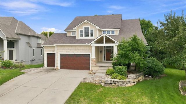 5415 W 161st Terrace, Overland Park, KS 66085