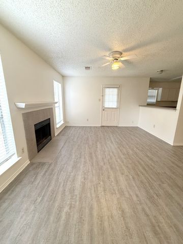 2632 Pinta Circle, Grand Prairie, TX 75052