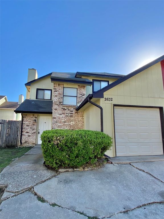 2632 Pinta Circle, Grand Prairie, TX 75052