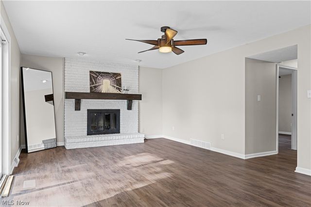7879 Cresthill Drive, Seven Hills, OH 44131