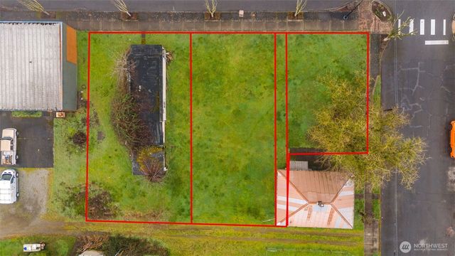 421 Davidson Avenue, Woodland, WA 98674